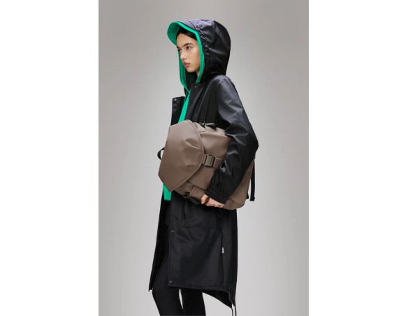 MOTXILLA RAINS VALERA BUCKET BACKPACK W3